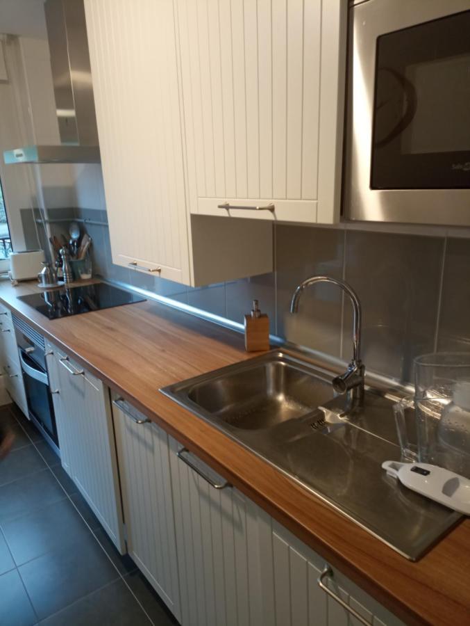 Duplex En 코밀라스 외부 사진