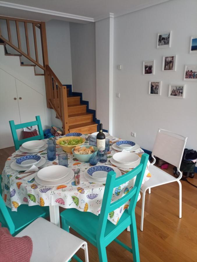 Duplex En 코밀라스 외부 사진